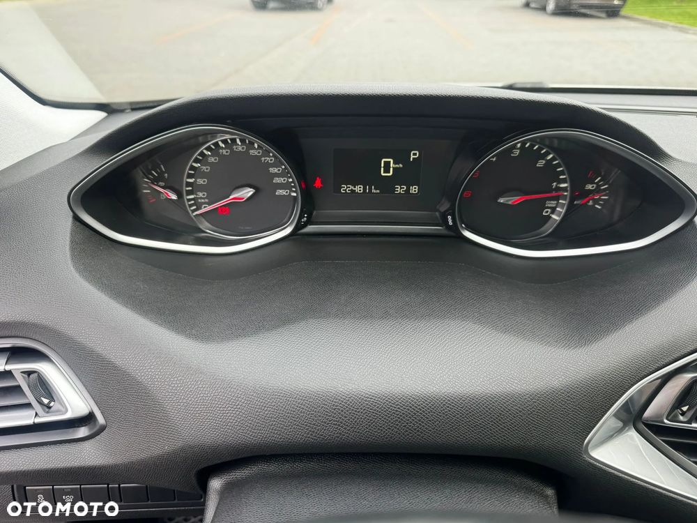 Peugeot 308 - 12