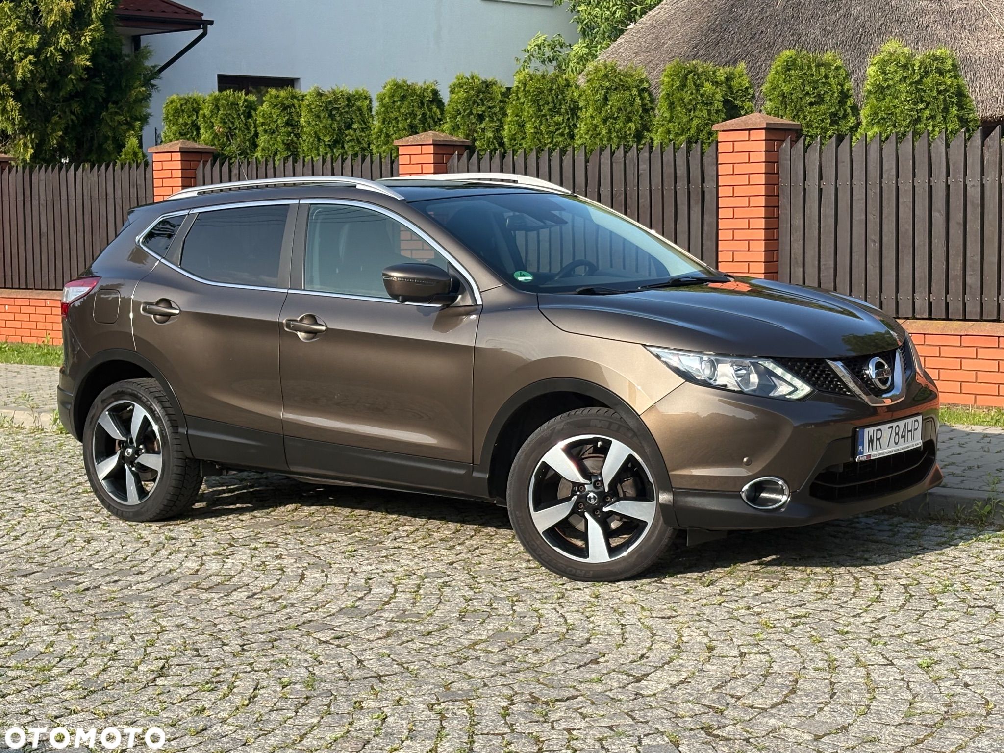 Nissan Qashqai 1.6 DIG-T Tekna - 1