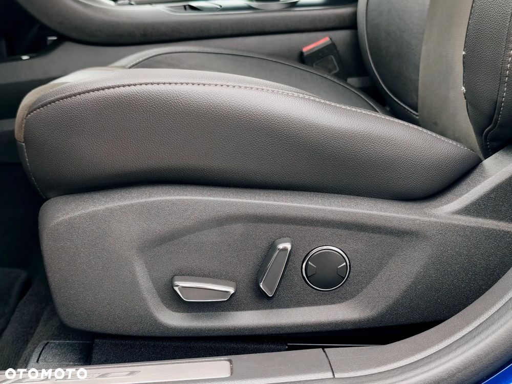 Ford Mondeo 2.0 TDCi Titanium PowerShift - 26