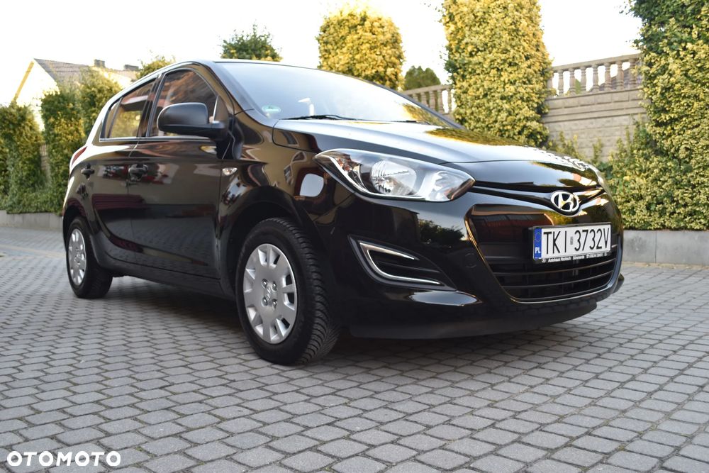 Hyundai i20 - 16