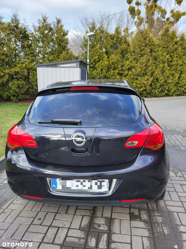 Opel Astra 1.3 CDTI Essentia S&S - 4