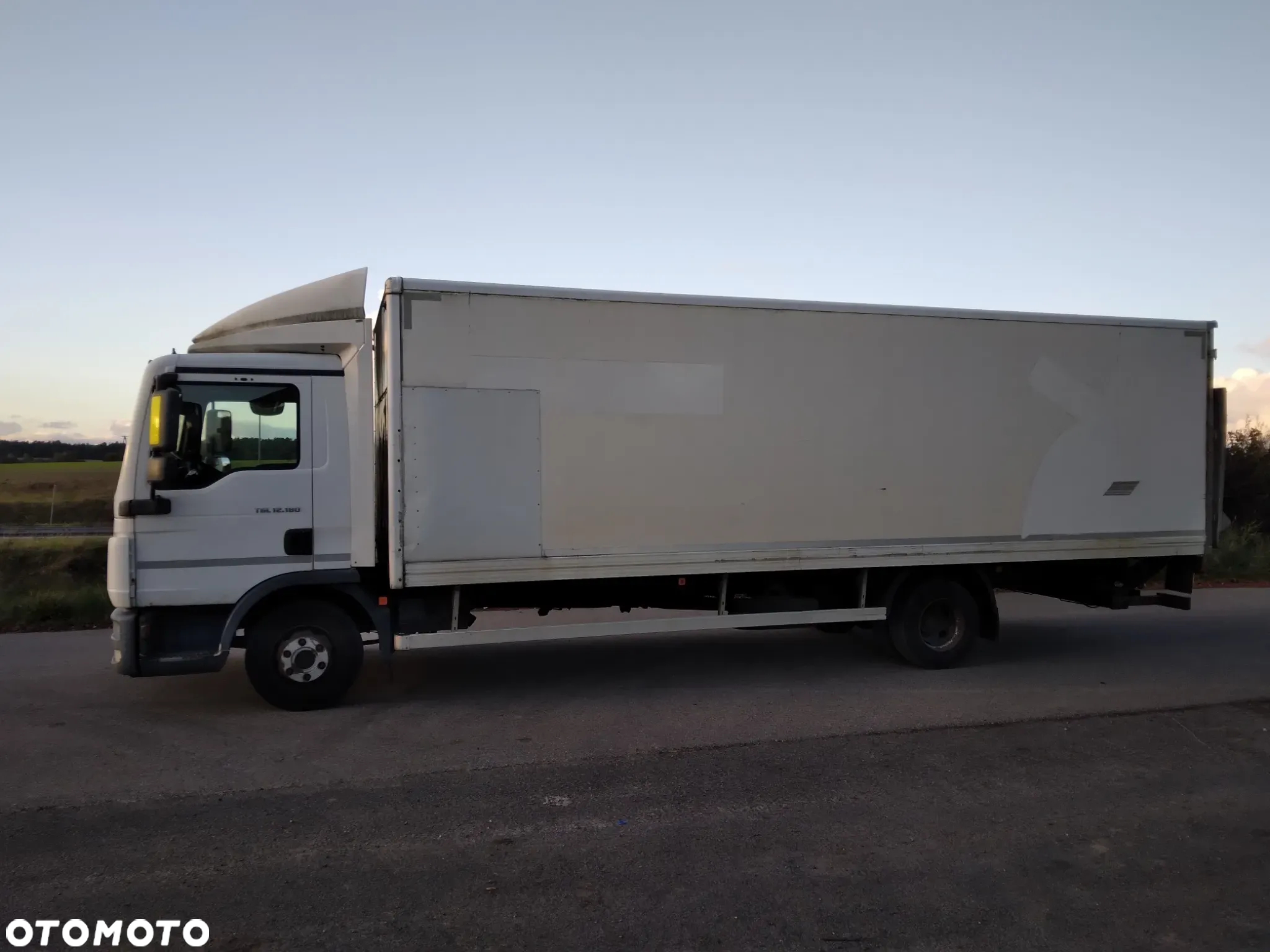 MAN TGL 12.180 - 3