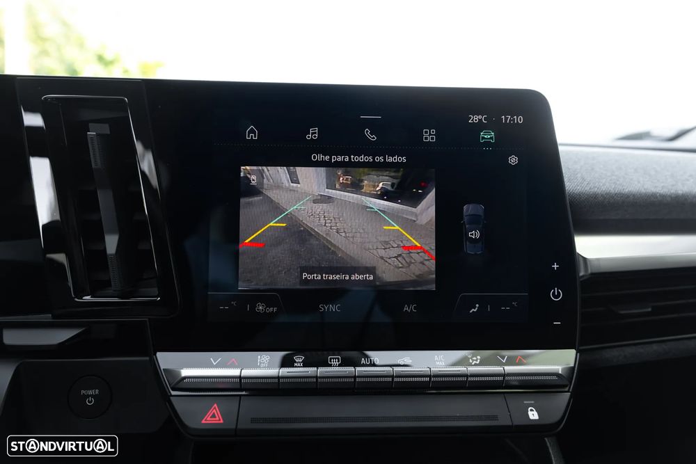 Renault Mégane E-Tech - 25