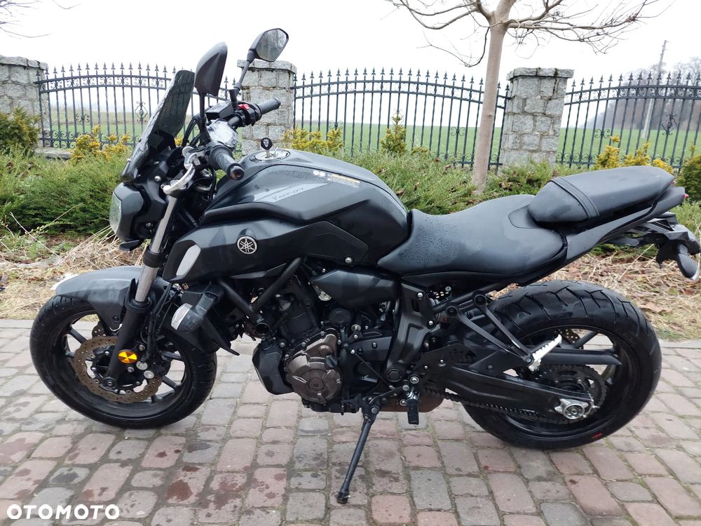 Yamaha MT - 3