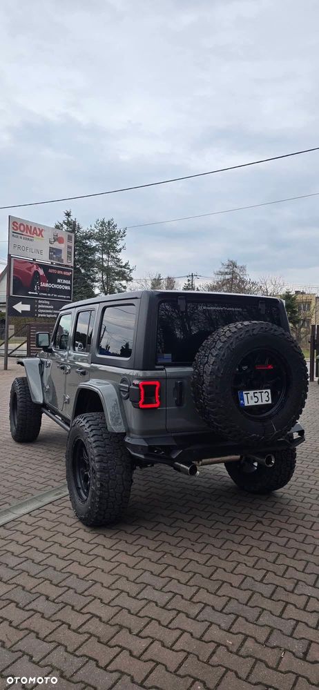 Jeep Wrangler - 3