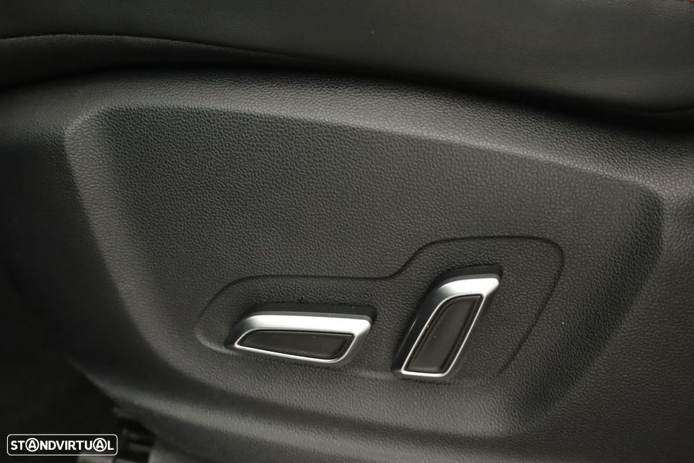 MG EHS 1.5 T-GDI Plug-in Hybrid Luxury - 22