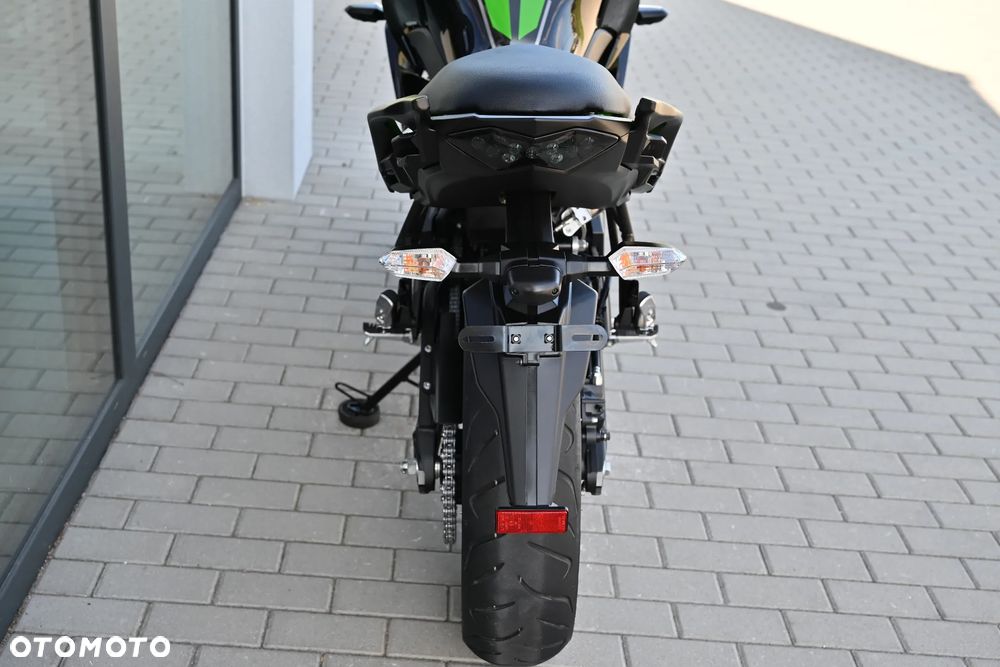 Kawasaki Versys 650 - 8