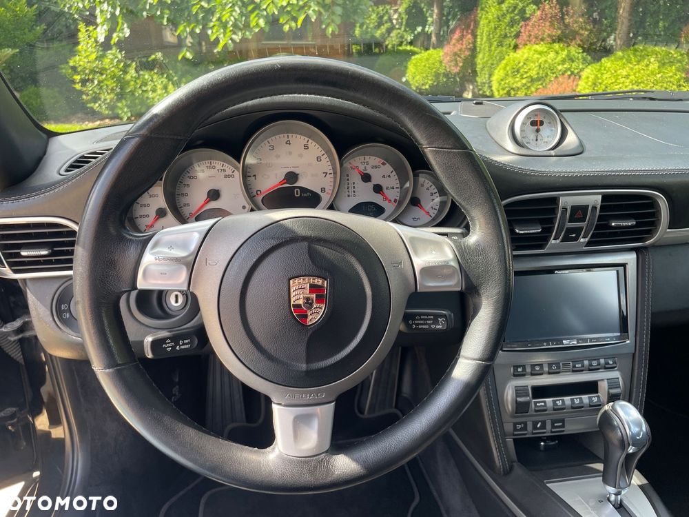 Porsche 911 Carrera S Tiptronic - 20