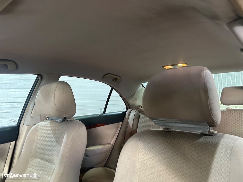 Toyota Avensis SD 2.0 D-4D Sol S/GPS - 19