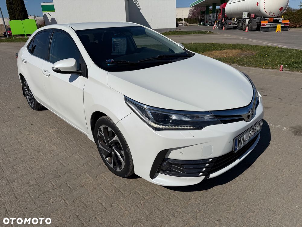 Toyota Corolla 1.6 Prestige EU6 - 1