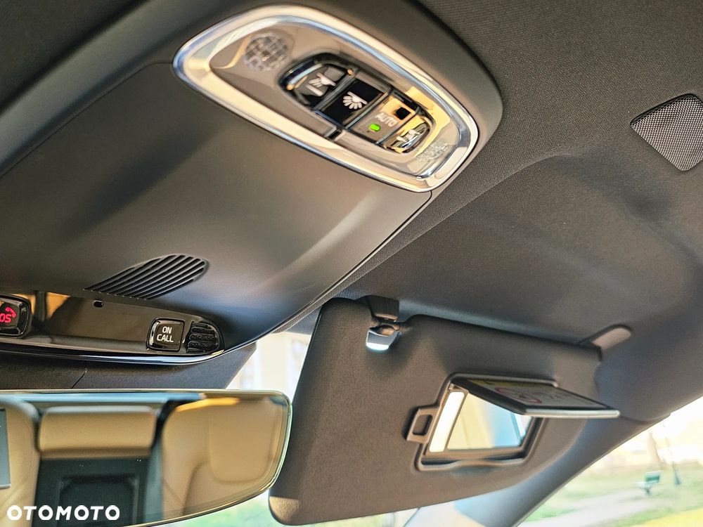 Volvo XC 60 D4 SCR AWD Inscription - 34