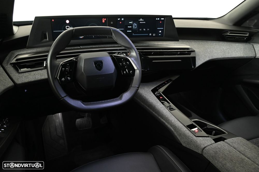 Peugeot 5008 1.2 Hybrid Allure Pack e-DCS6 - 25