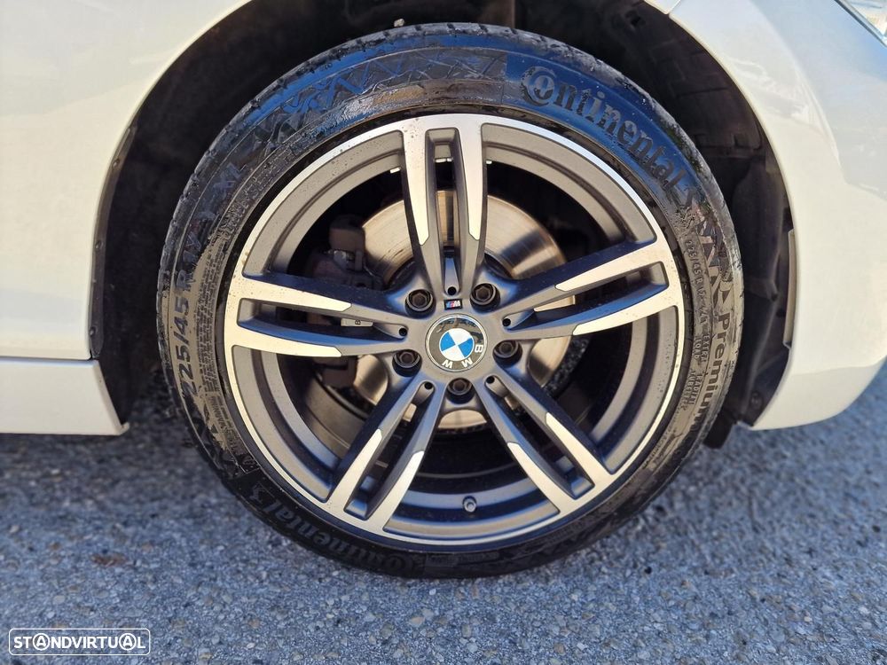 BMW 220 d Coupe Line Sport - 22