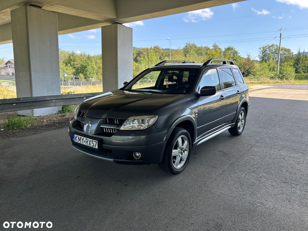 Mitsubishi Outlander 2.4 Intense - 1