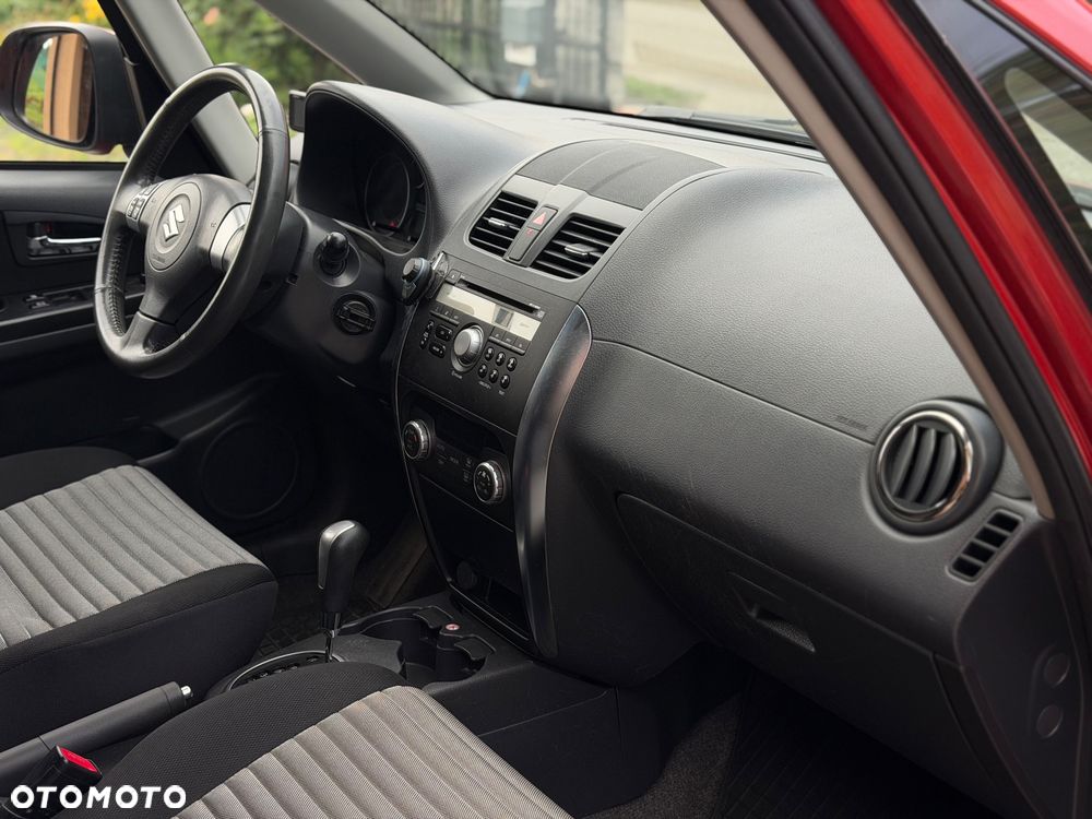 Suzuki SX4 1.6 Premium 4WD - 12