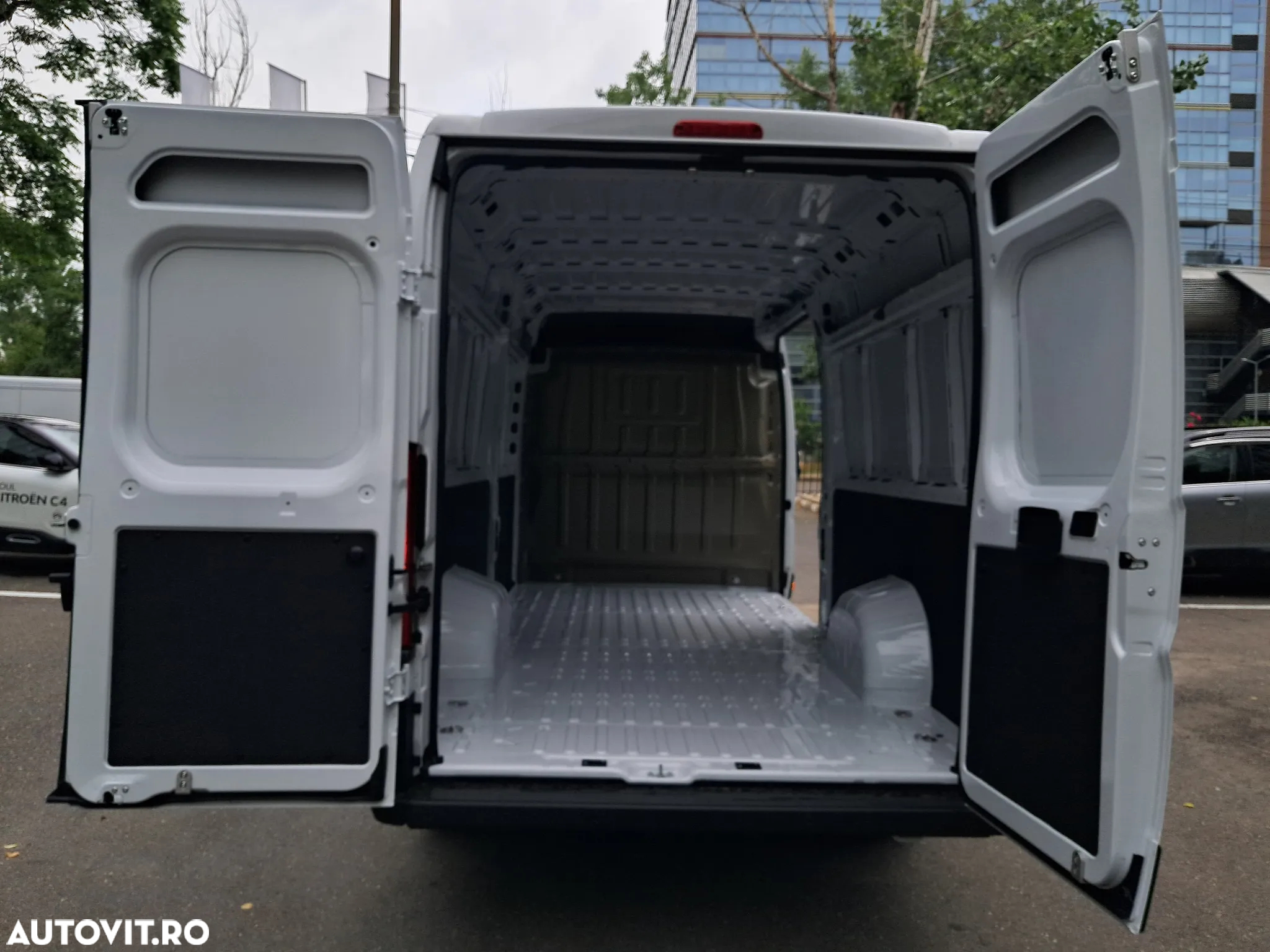 Opel MOVANO FURGON L4H2 15 mc - 12