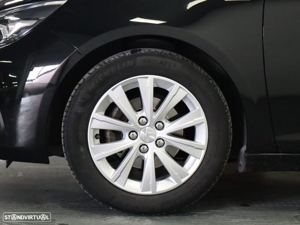 Peugeot 308 SW 1.2 PureTech Style - 6
