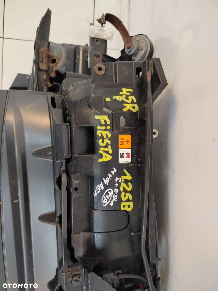 FORD FIESTA MK7 1.25 B 08R- PAS PRZEDNI CHŁODNICE KOMPLET - 7