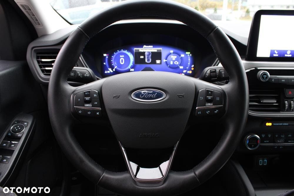 Ford Kuga - 15