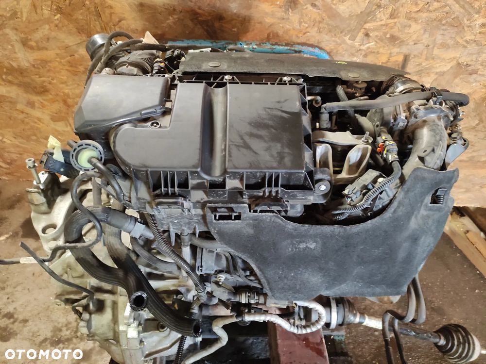 SILNIK KOMPLETNY CITROEN PEUGEOT 1.5 BLUE HDI YH01 - 2