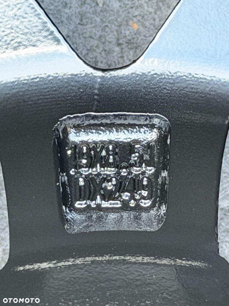 NOWE felgi 19  czarny połysk 5x120 ET35 BMW F10 Z3 Z4 E46 X1 X3 E83 F25 X5 E90 F30 F32 F34 GT F01 F12 F20 E87 F22 E60 xDrive Opel Insignia JR44 JR21 Styling M Pakiet Forzza Vossen HF7 Japan Racing JR28 alufelgi - 12