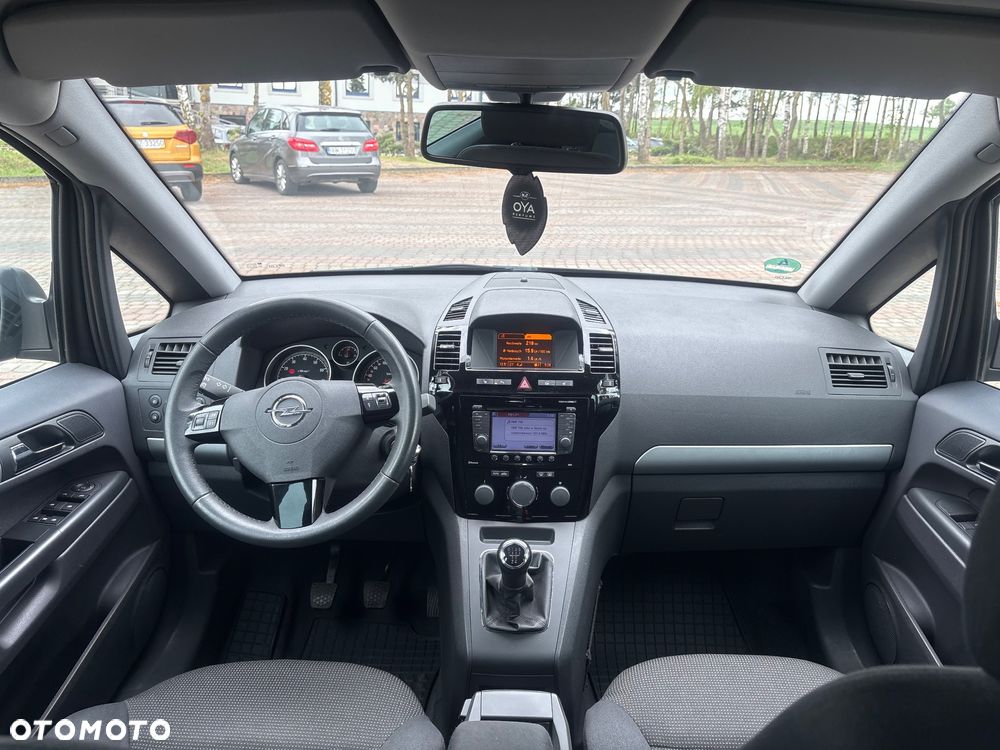 Opel Zafira 1.8 Edition 111 Jahre - 26
