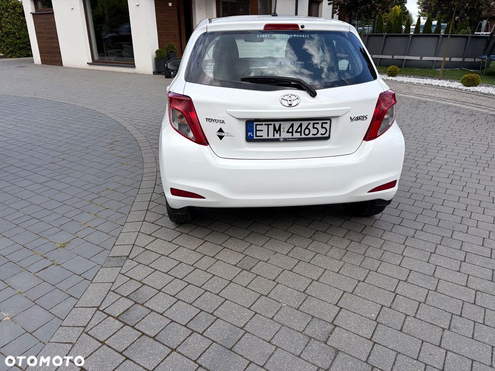 Toyota Yaris 1.33 Selection Passion - 8