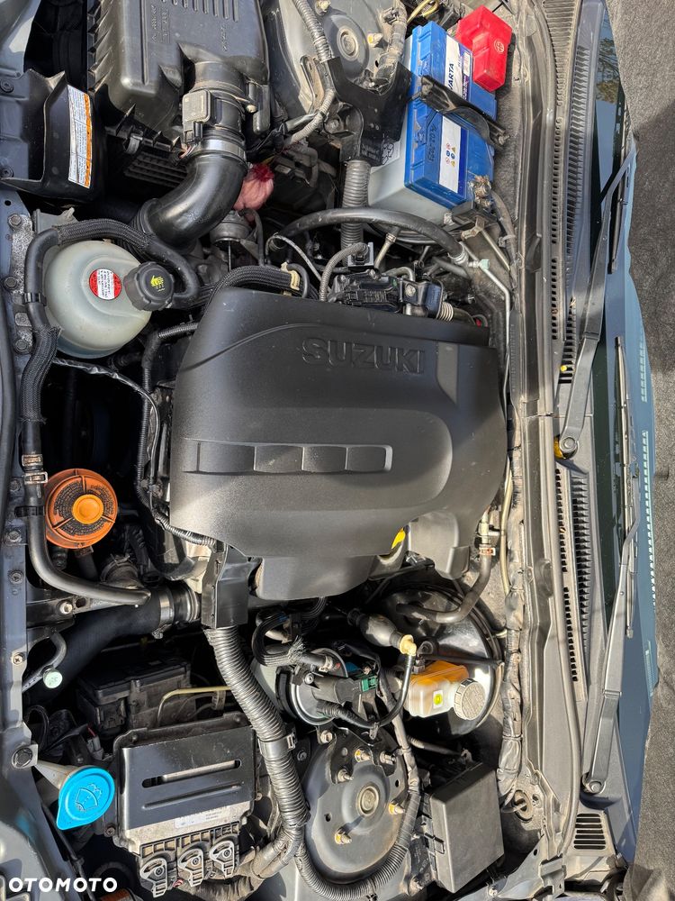 Suzuki Grand Vitara 1.9 DDiS Premium EU5 - 16