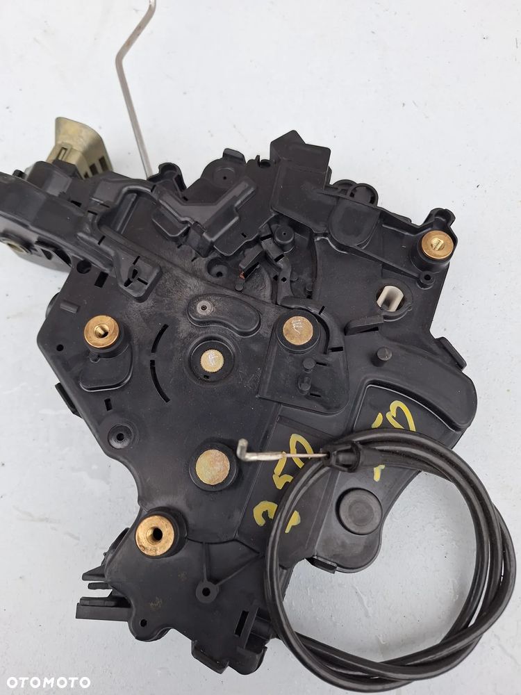 ZAMEK DRZWI PRZESUWNE PRAWE VW T5 07R 7H0843654AS - 3