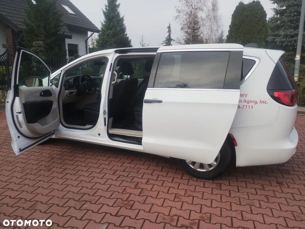 Chrysler Voyager - 6