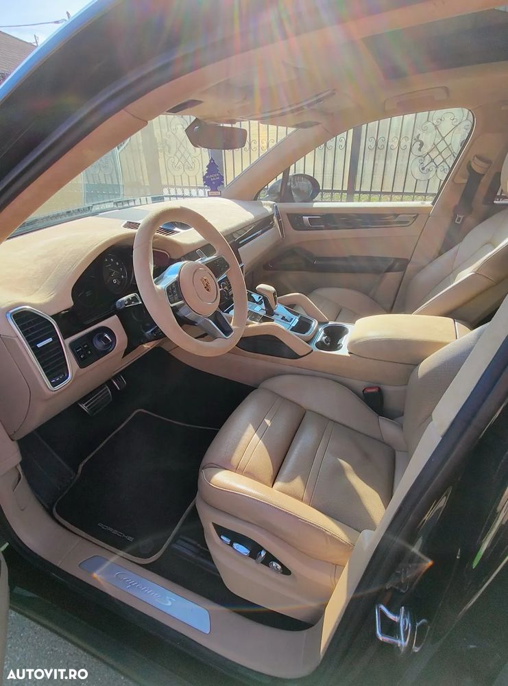 Porsche Cayenne S Tiptronic S Platinum Edition - 18