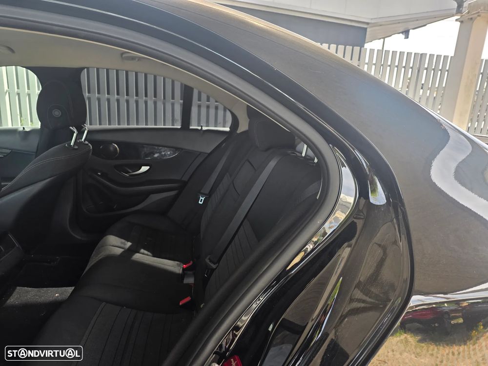Mercedes-Benz C 200 d AMG Line - 11