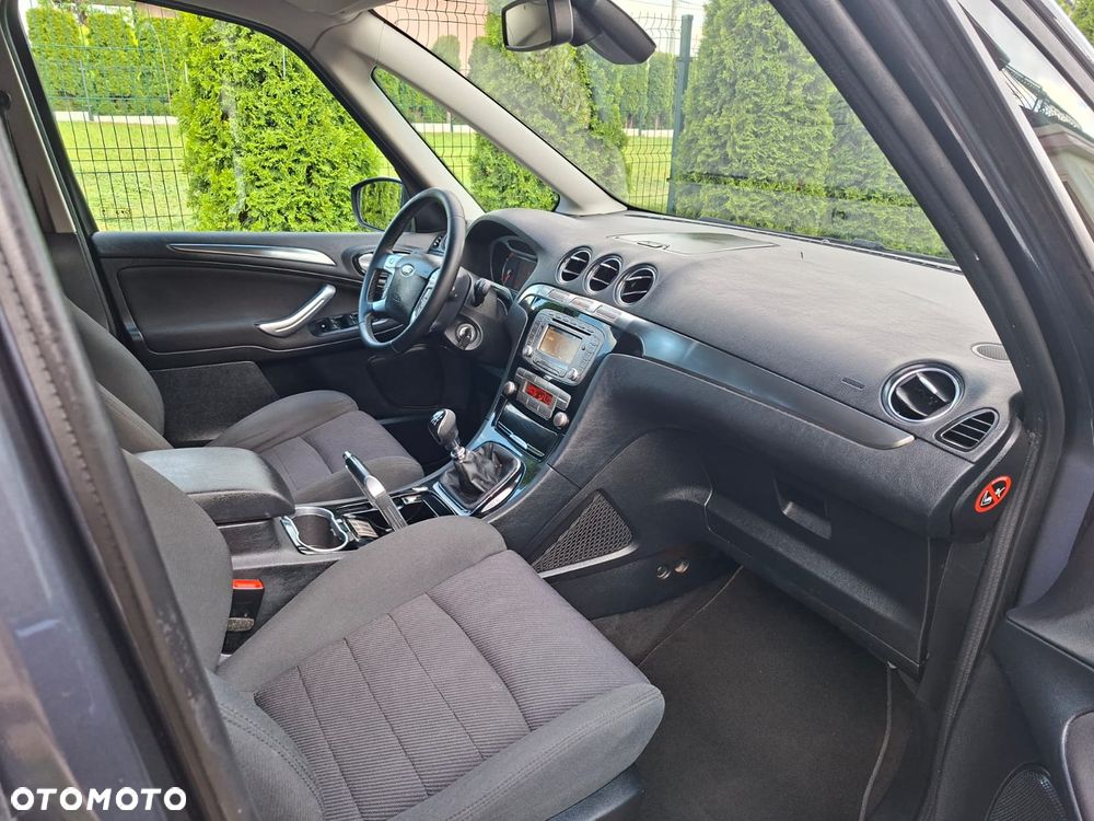 Ford Galaxy 2.0 TDCi DPF Titanium - 9