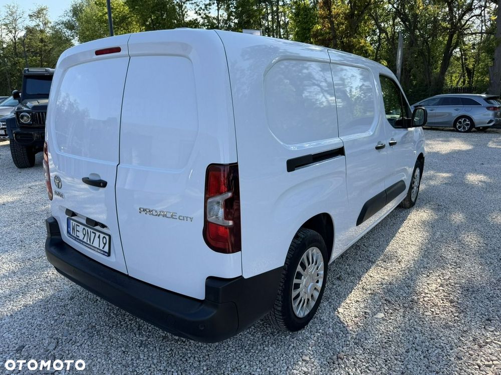 Toyota Proace City - 6