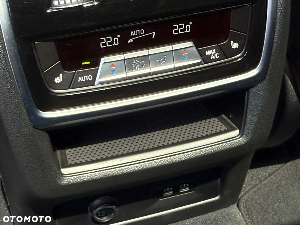 BMW X7 xDrive30d sport - 30