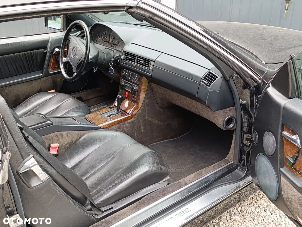 Mercedes-Benz SL - 11