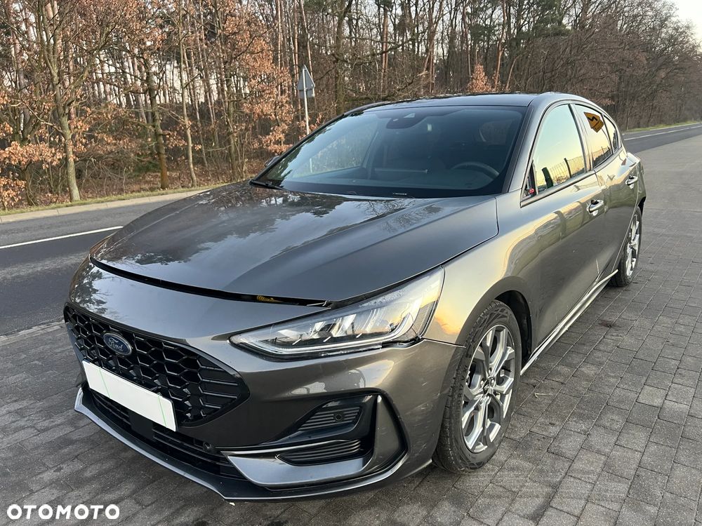 Ford Focus 1.0 EcoBoost Hybrid ST-LINE - 1