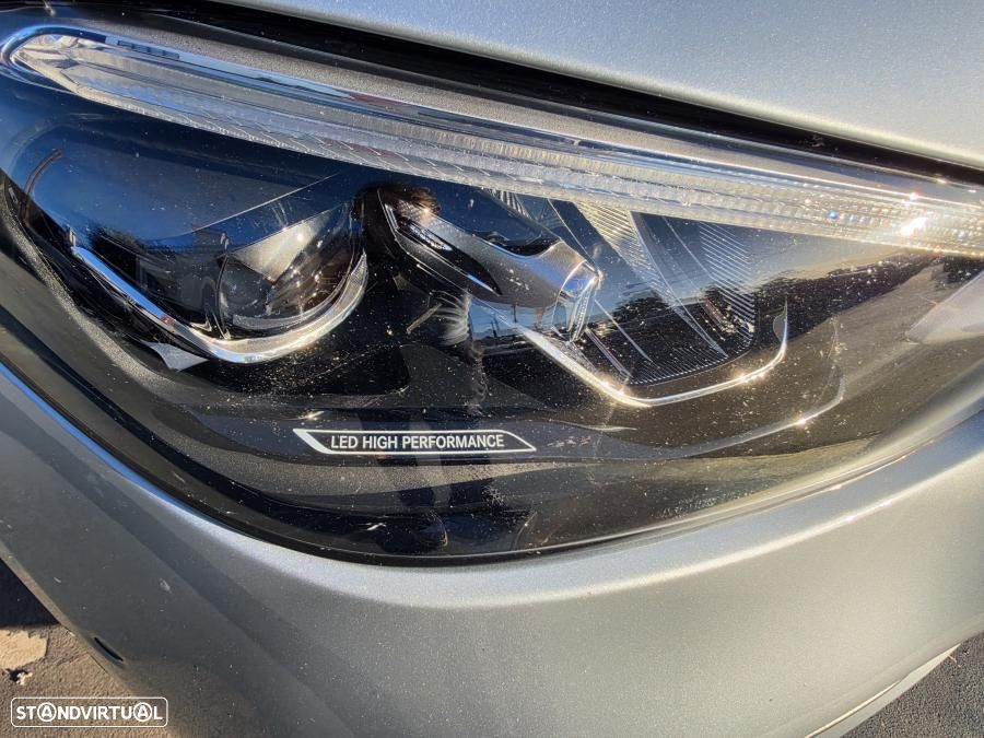 Mercedes-Benz C 300 e AMG Line - 11