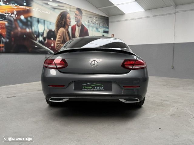 Mercedes-Benz C 200 - 5