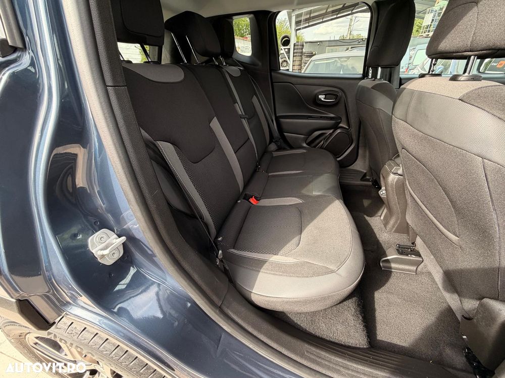 Jeep Renegade 1.5 FWD AT7 MHEV Limited - 18