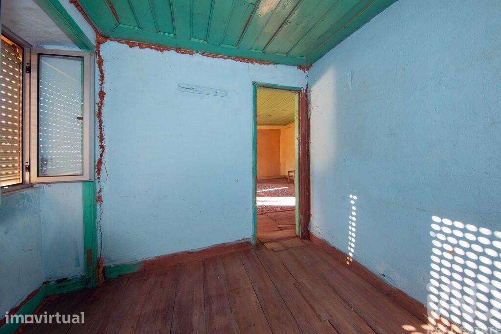Casa / Villa T2 em Miranda do Corvo de 188 m2 - Grande imagem: 3/29