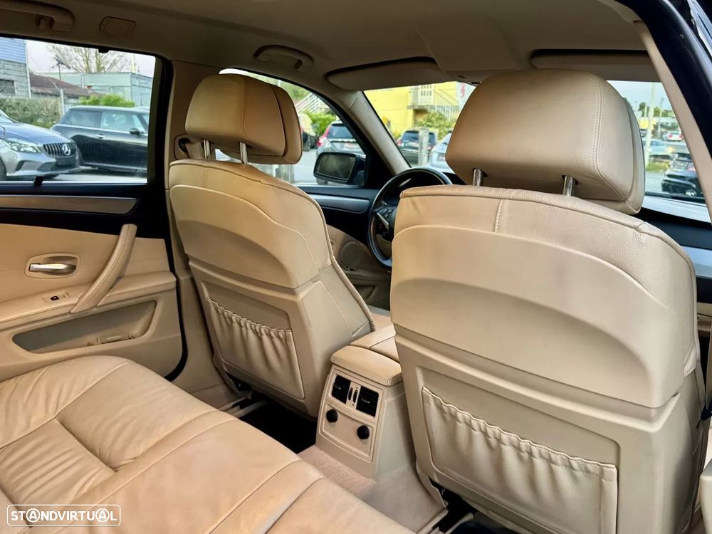 BMW 520 dA Executive - 22
