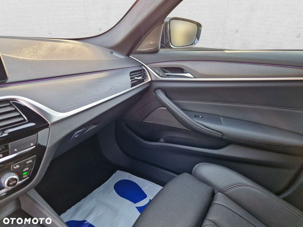 BMW Seria 5 2023