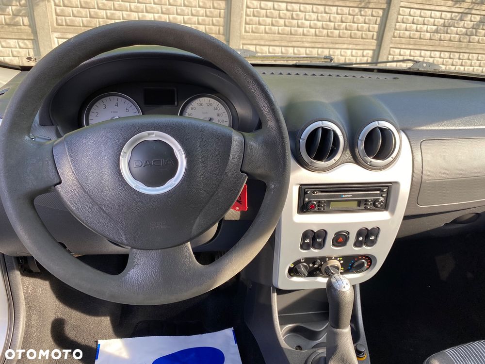 Dacia Sandero 1.2 16V 75 Essentiel - 9