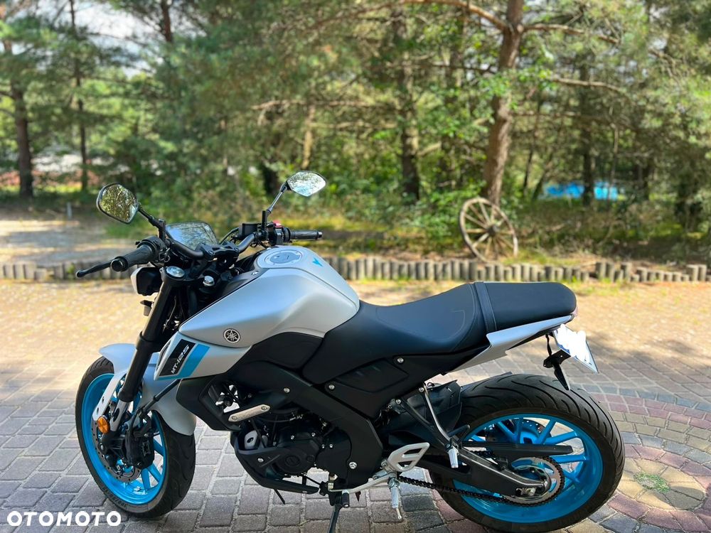 Yamaha MT - 12