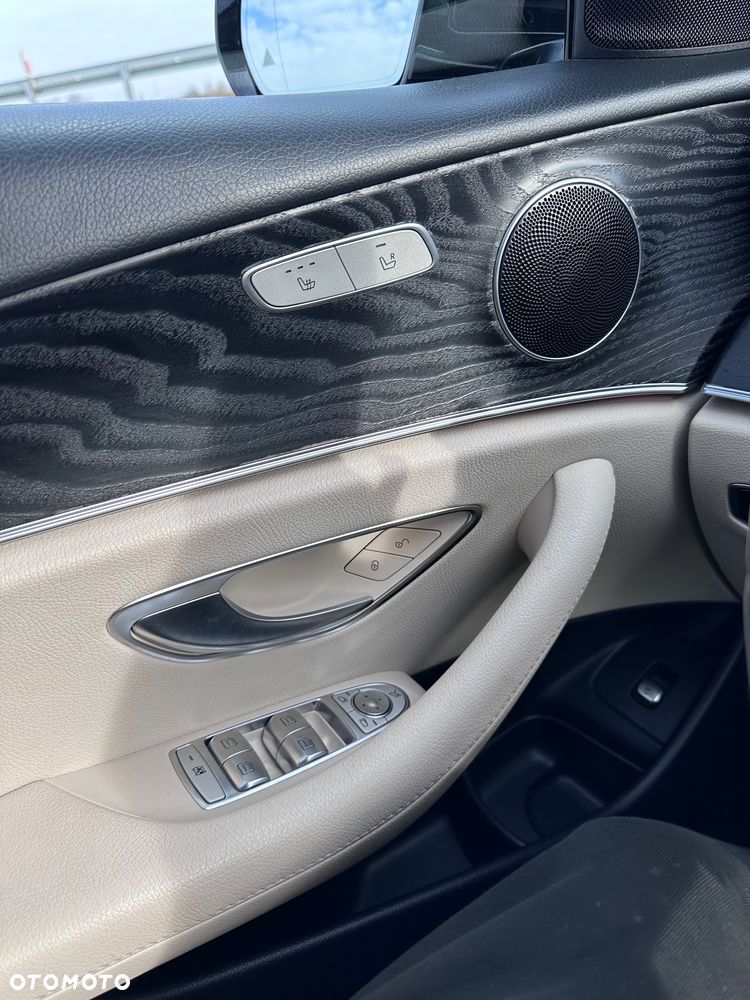 Mercedes-Benz Klasa E - 13