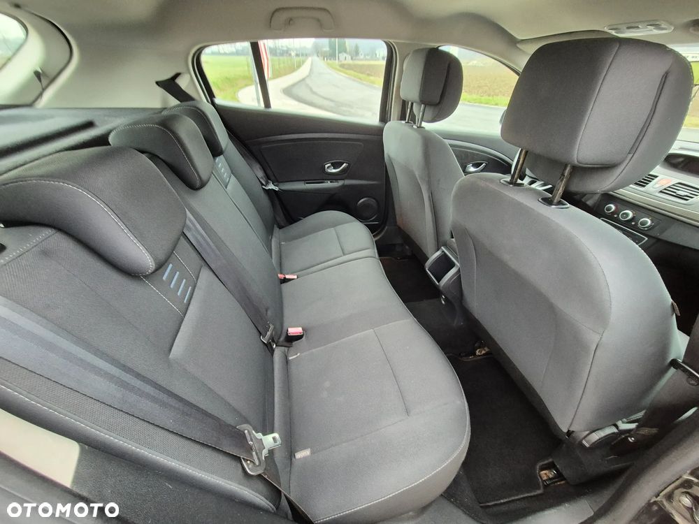 Renault Megane 1.6 16V 100 Authentique - 23