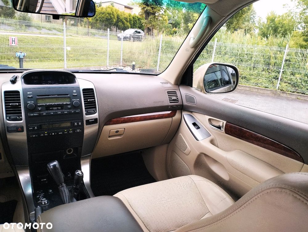 Toyota Land Cruiser 3.0 D Luna Comfort - 12