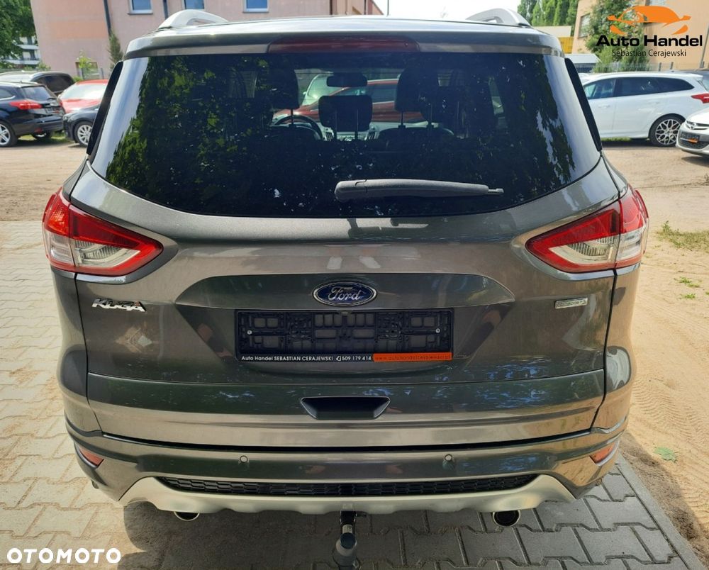 Ford Kuga 1.6 EcoBoost 2x4 Individual - 12