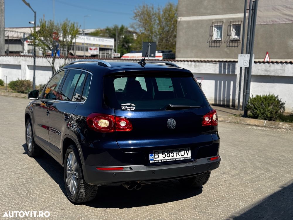 Volkswagen Tiguan - 8